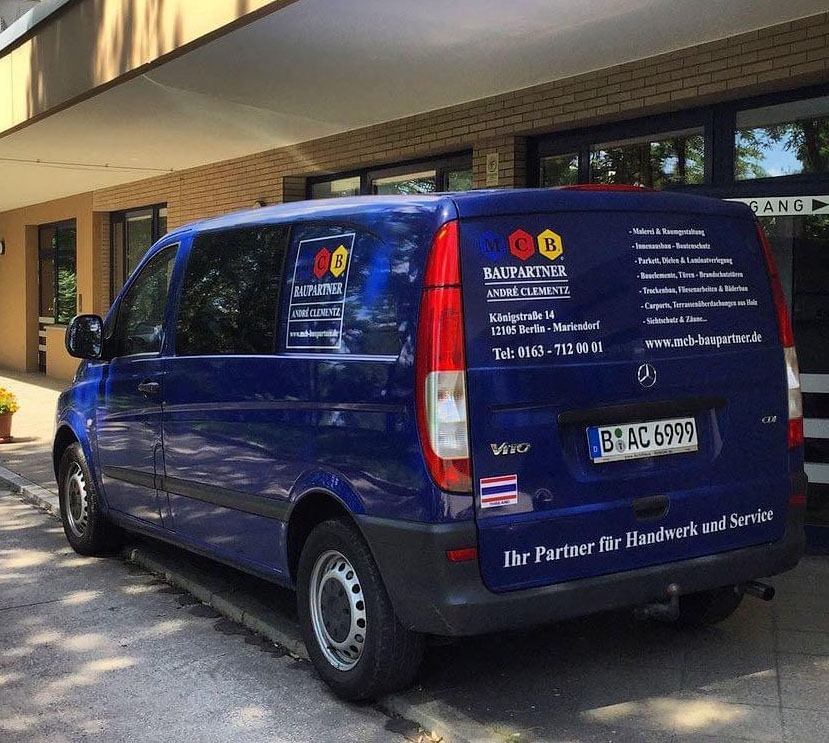 Sicherheitstür Montage